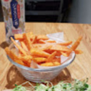 Meet your Posher, Carlos